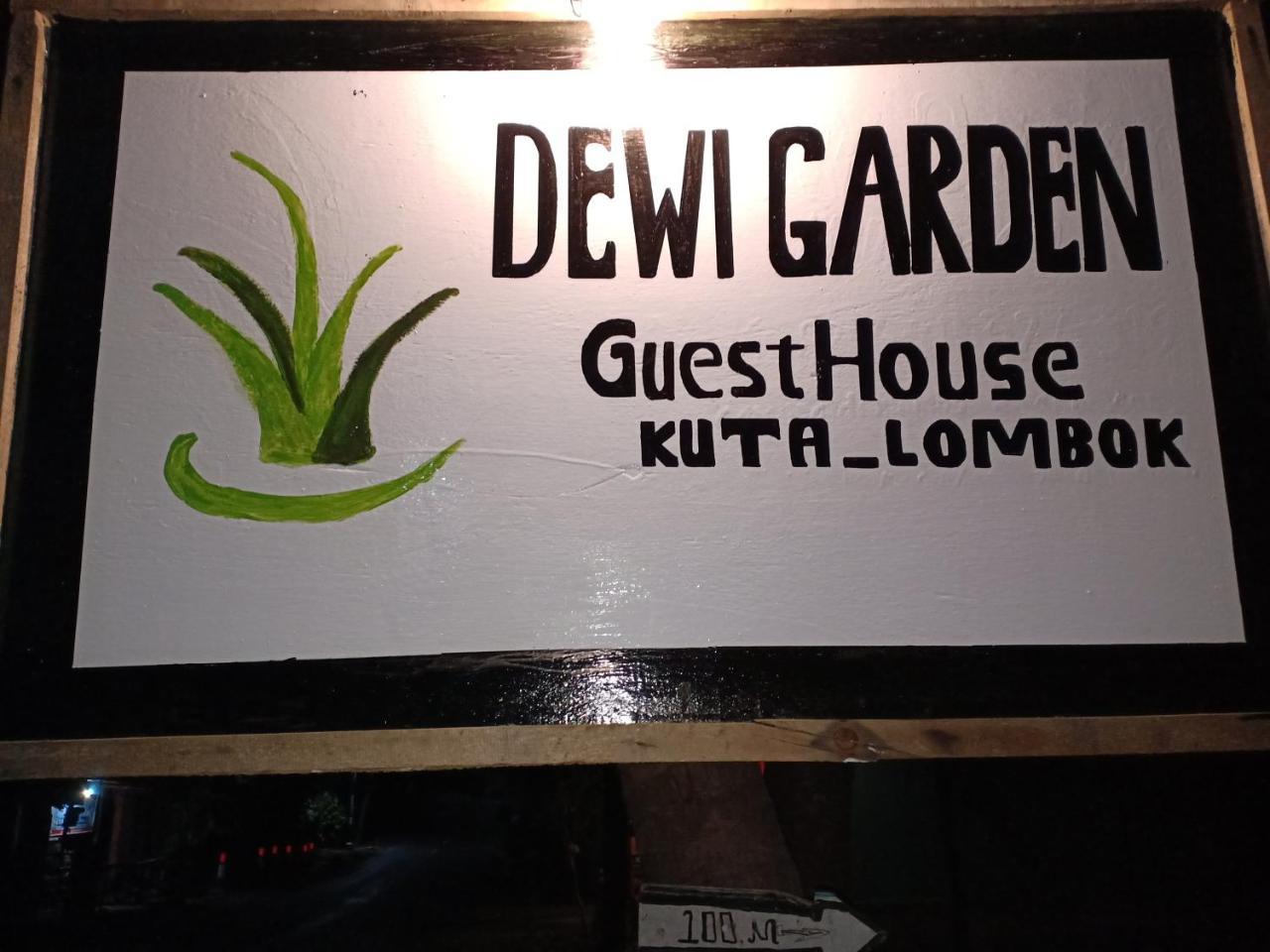 Dewi Garden Guesthouse Kuta  Zewnętrze zdjęcie